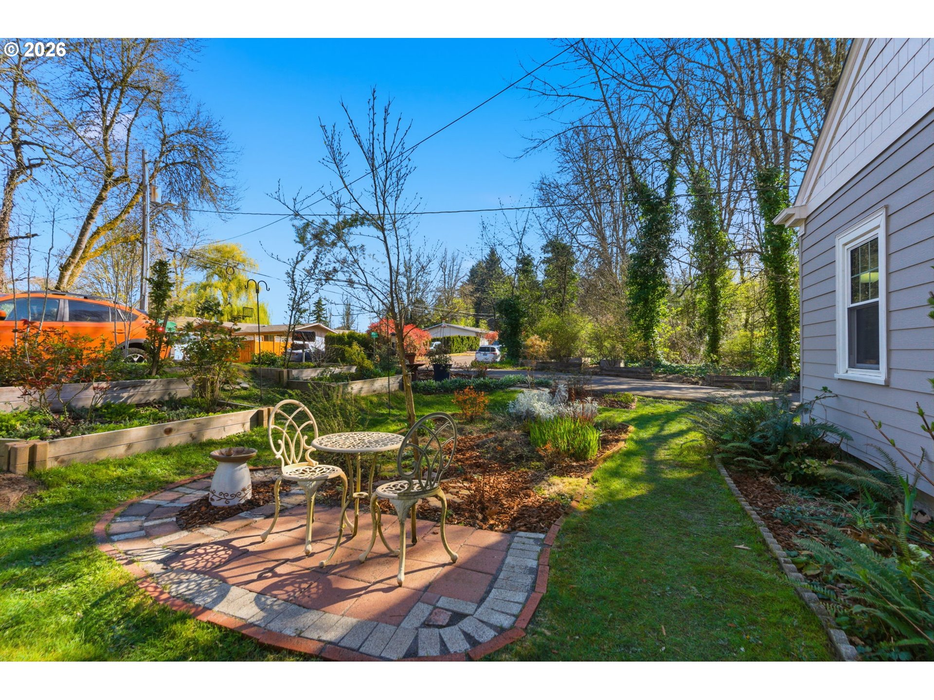 2310 SW DOLPH CT
