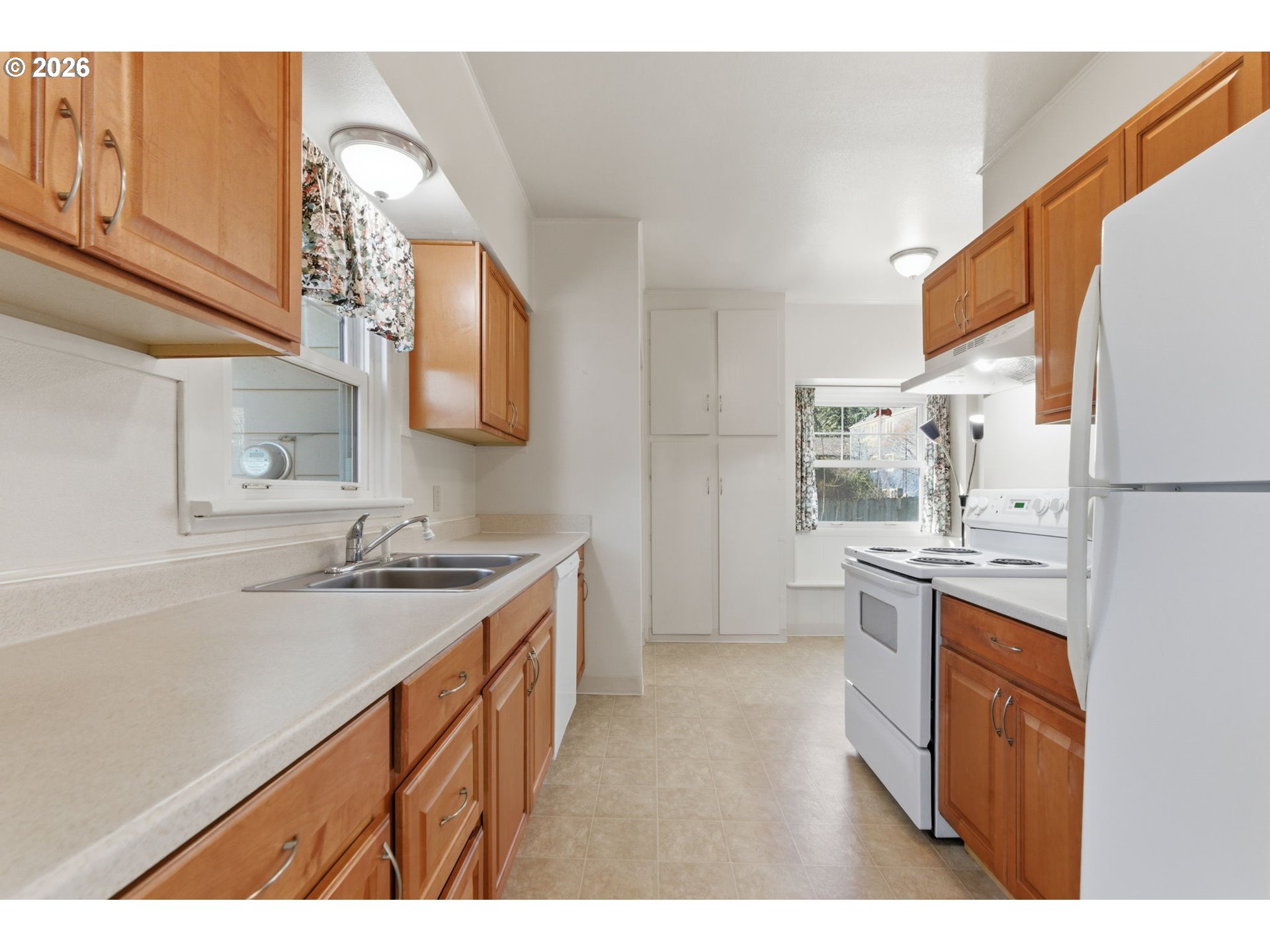 2310 SW DOLPH CT