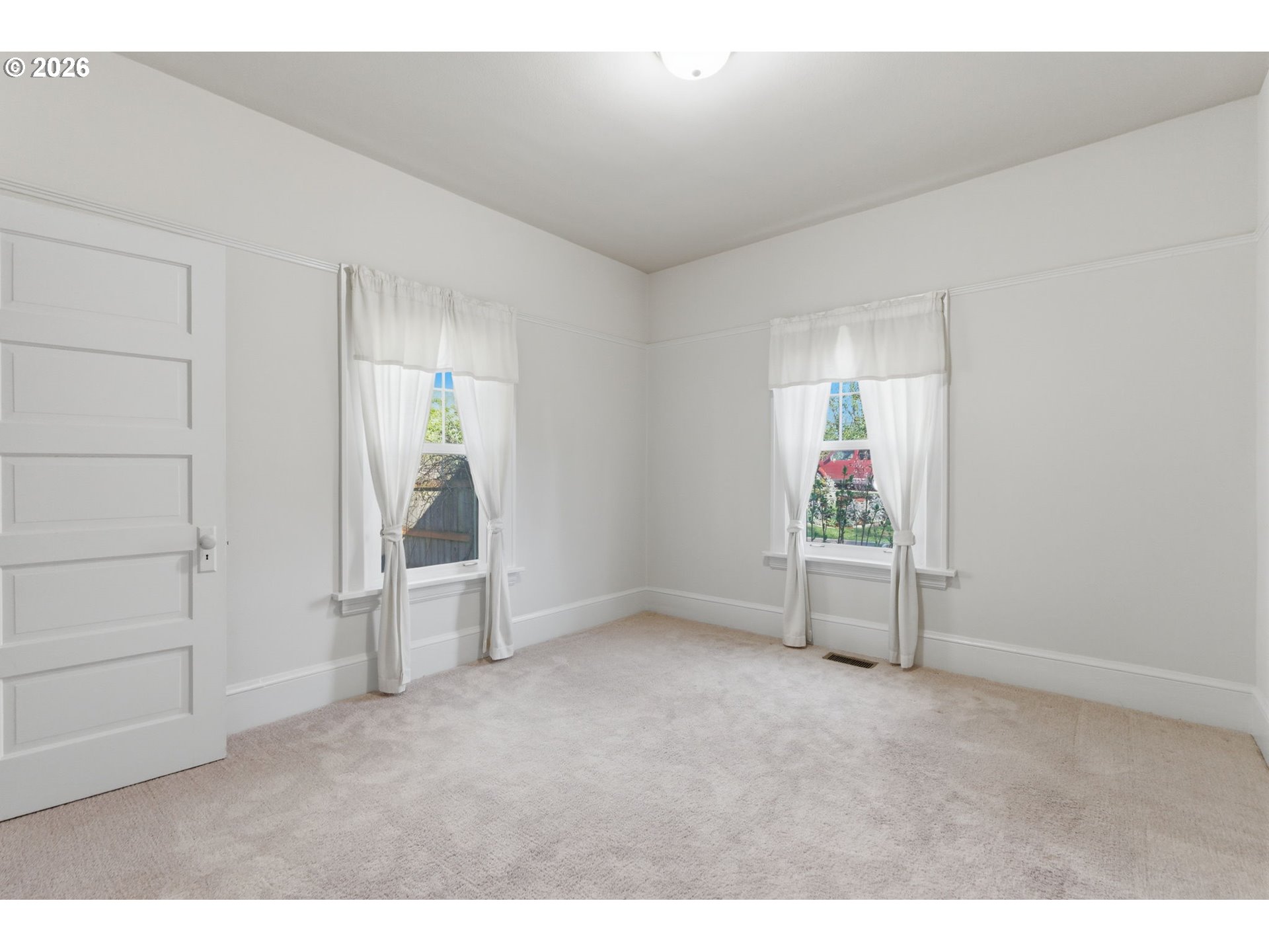 2310 SW DOLPH CT