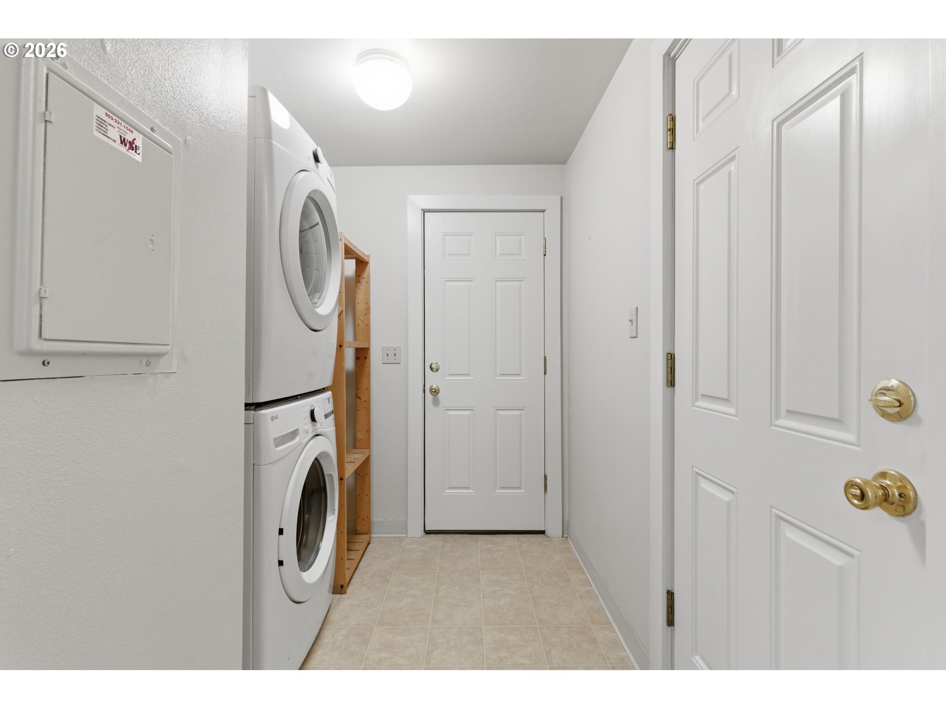 2310 SW DOLPH CT
