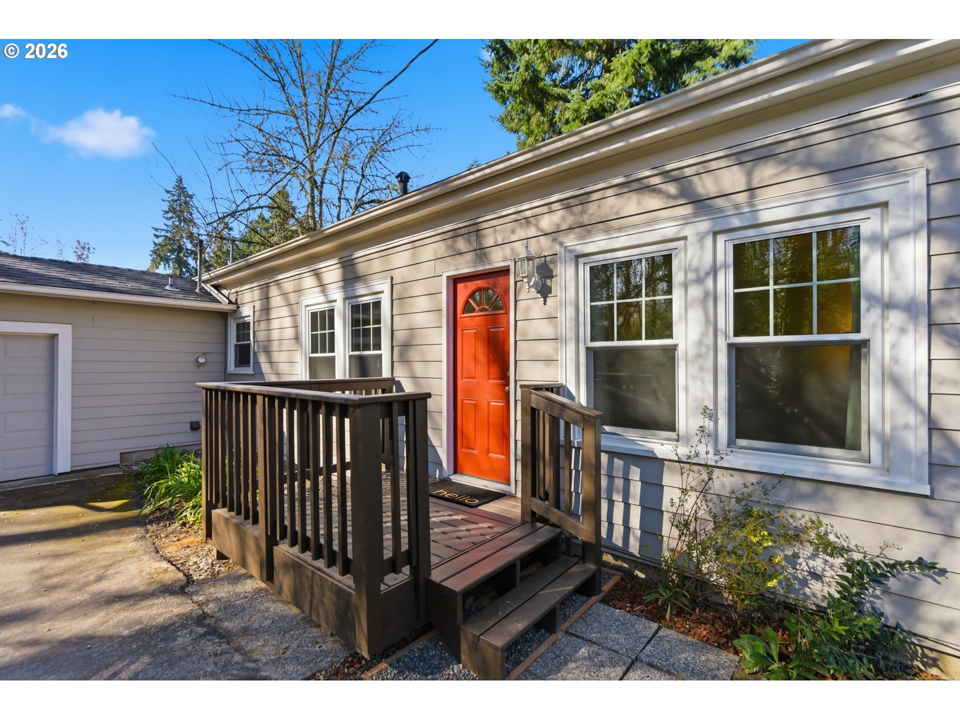 2310 SW DOLPH CT