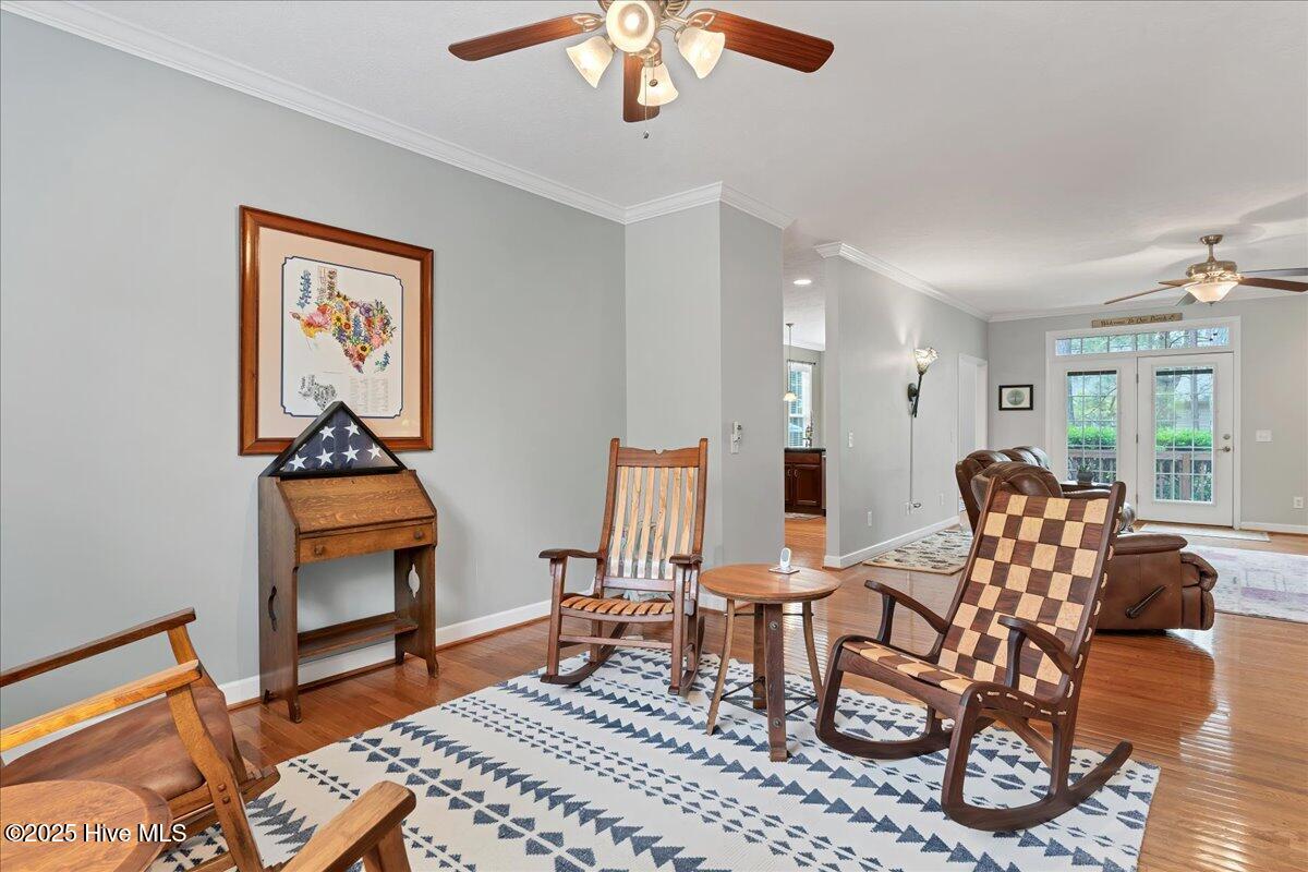 150 Kingswood Circle