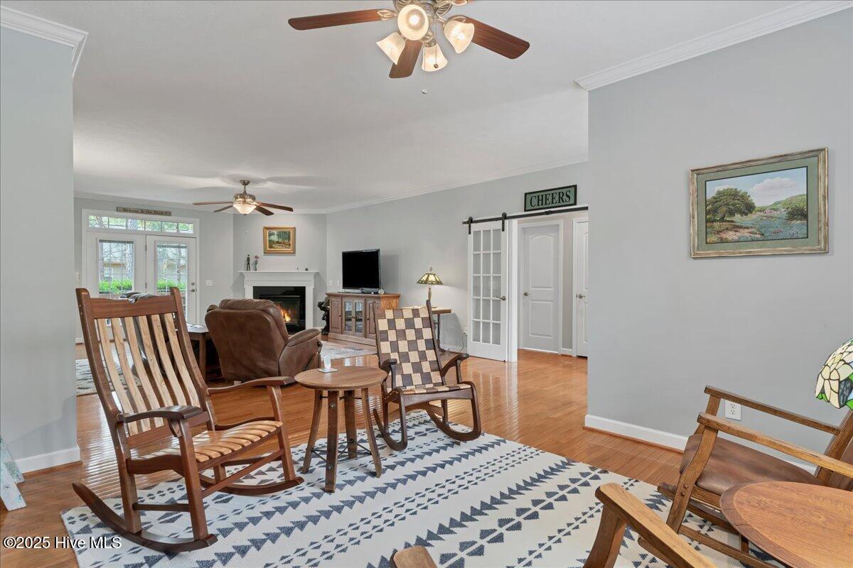 150 Kingswood Circle