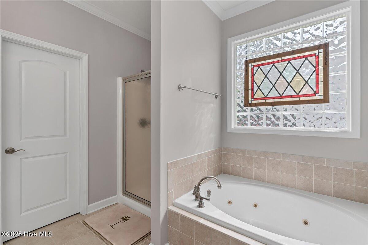 150 Kingswood Circle