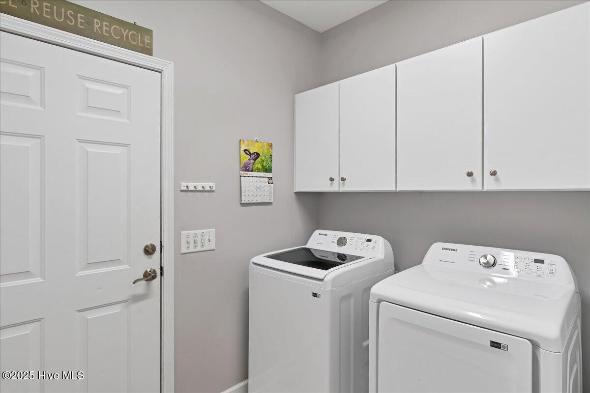 150 Kingswood Circle