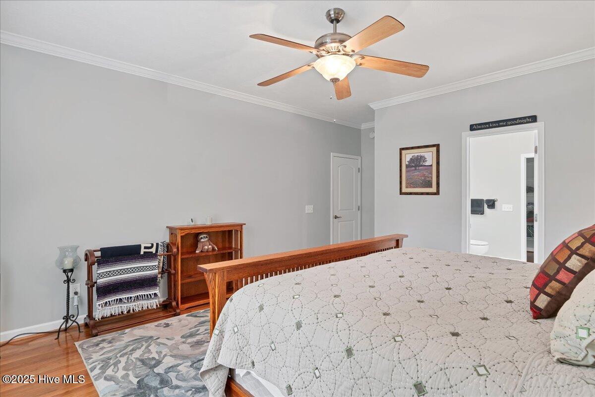 150 Kingswood Circle