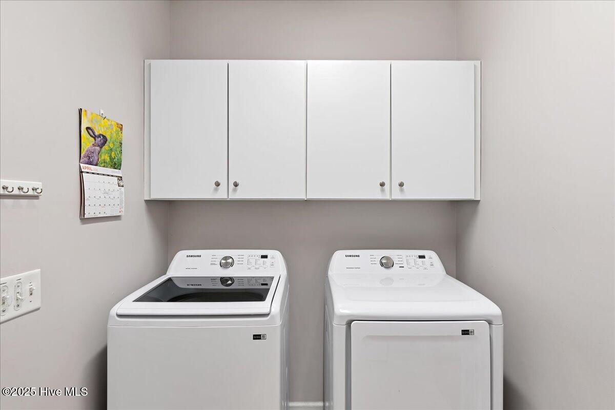 150 Kingswood Circle