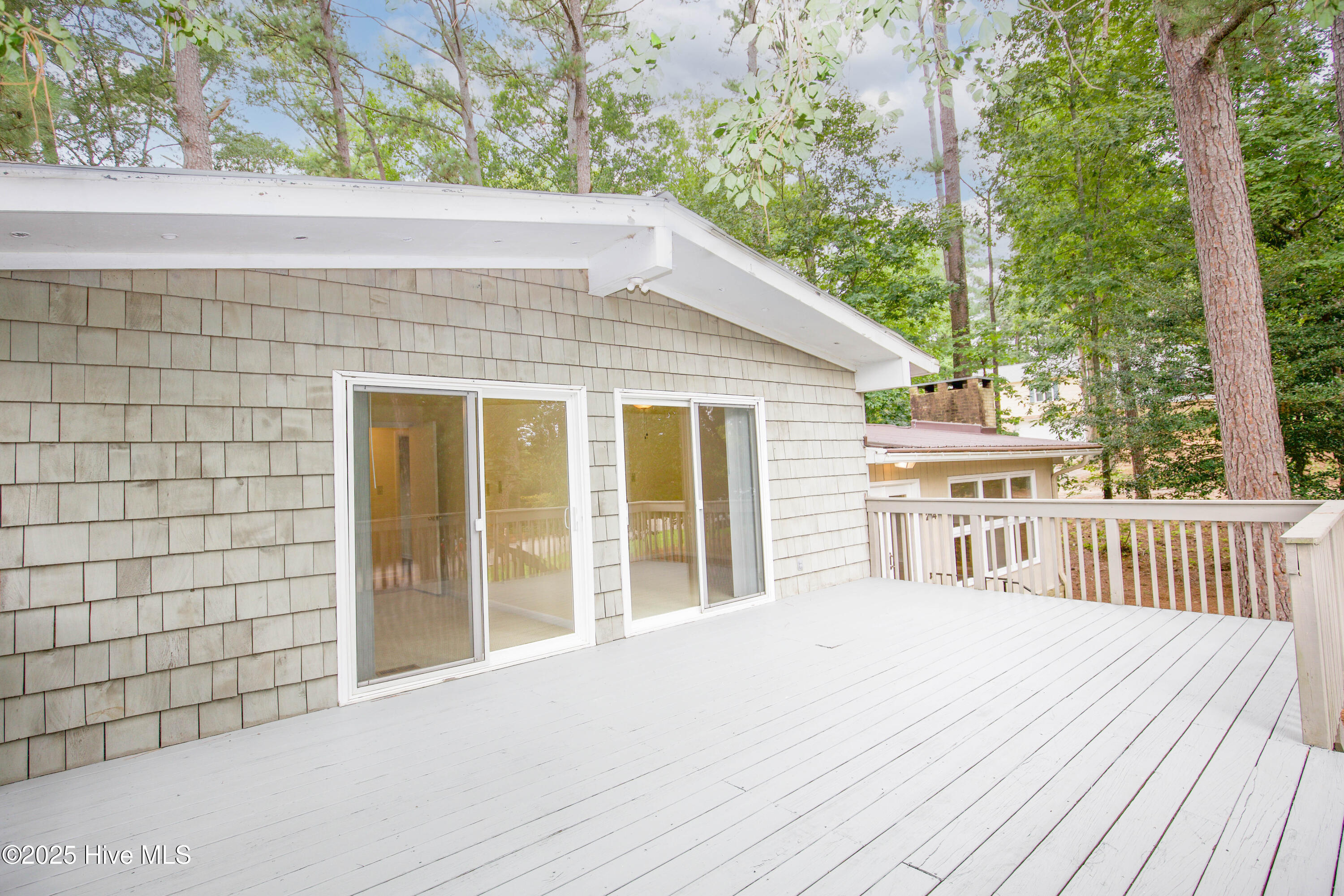234 Lakeview Drive