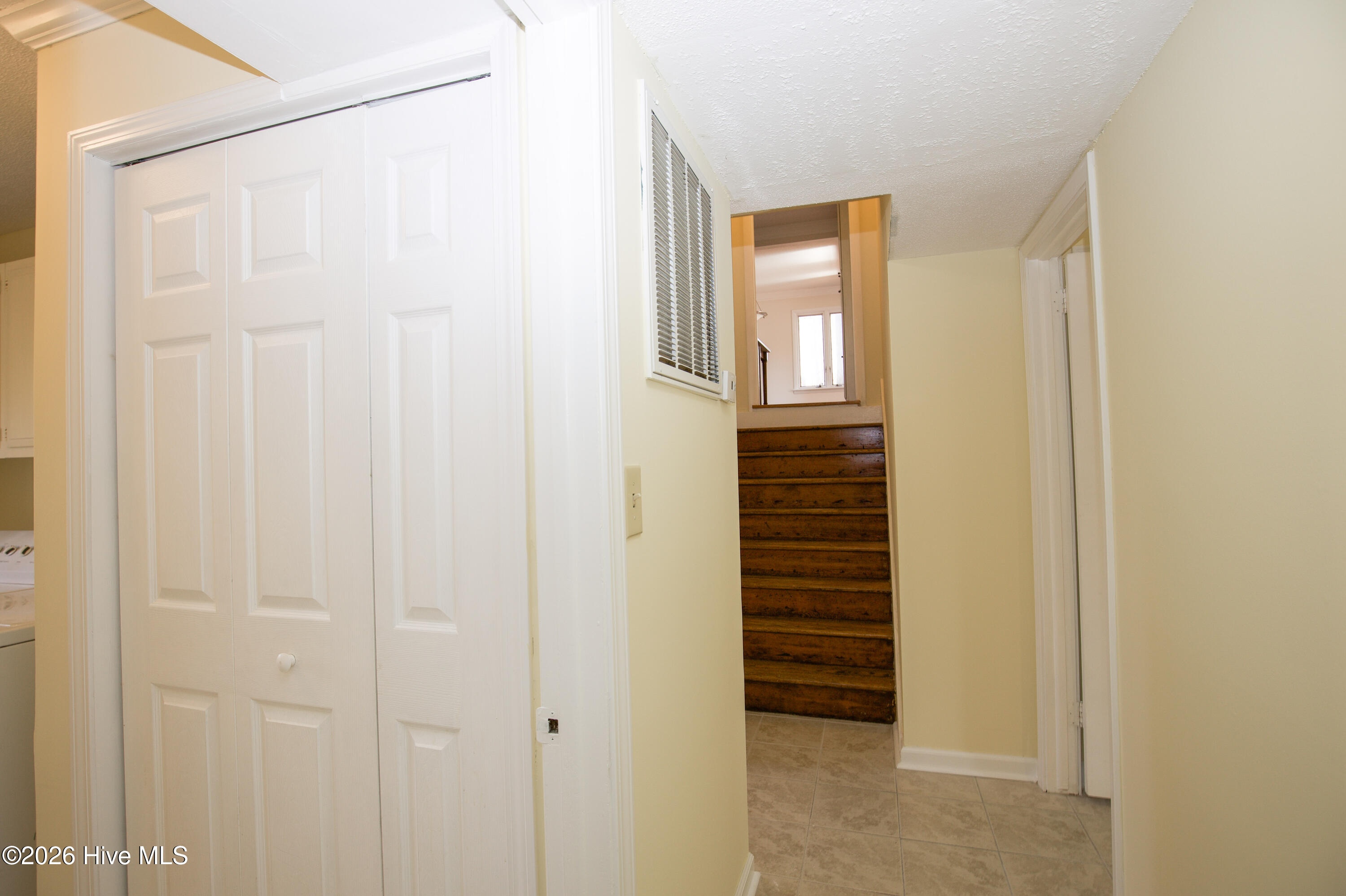 234 Lakeview Drive