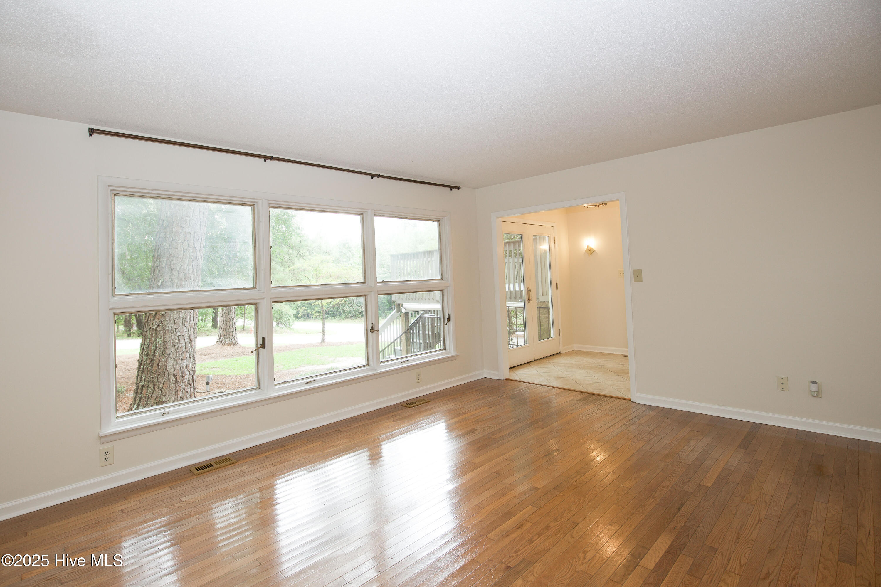 234 Lakeview Drive