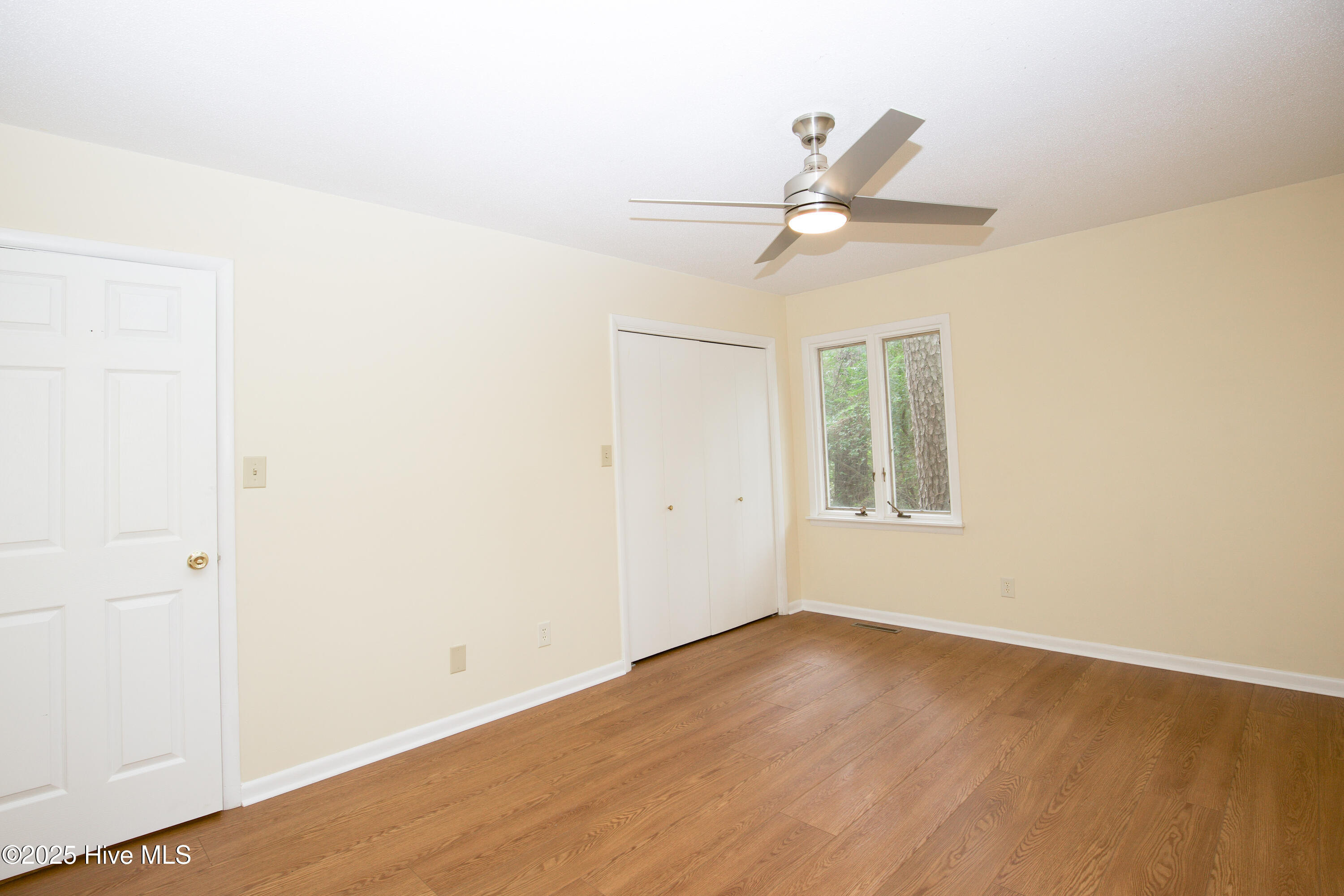234 Lakeview Drive