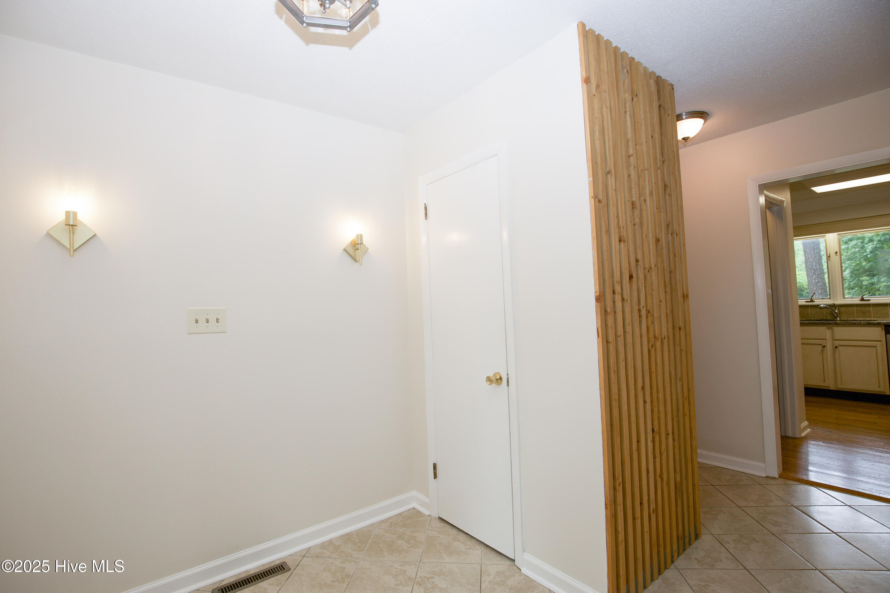 234 Lakeview Drive