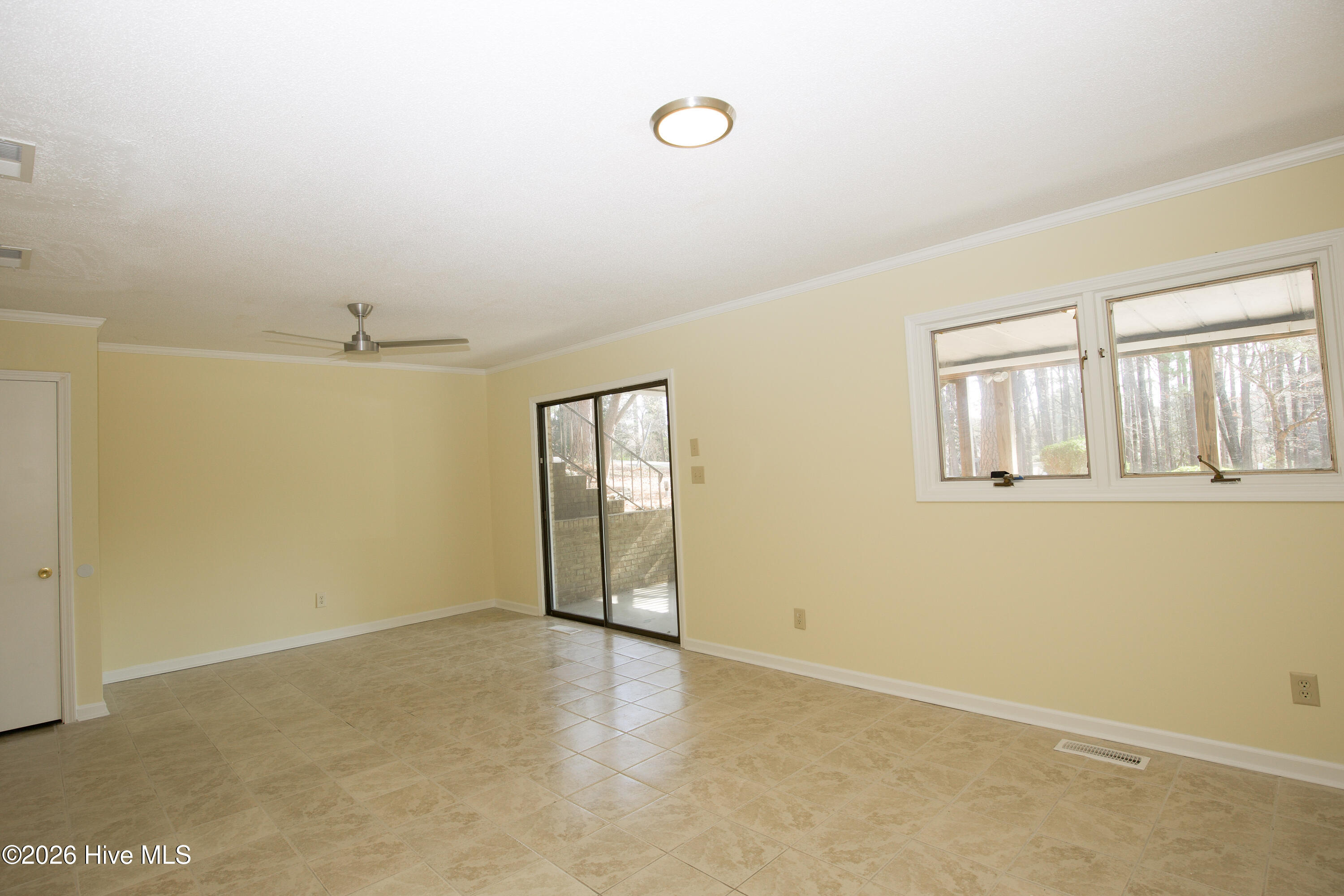 234 Lakeview Drive