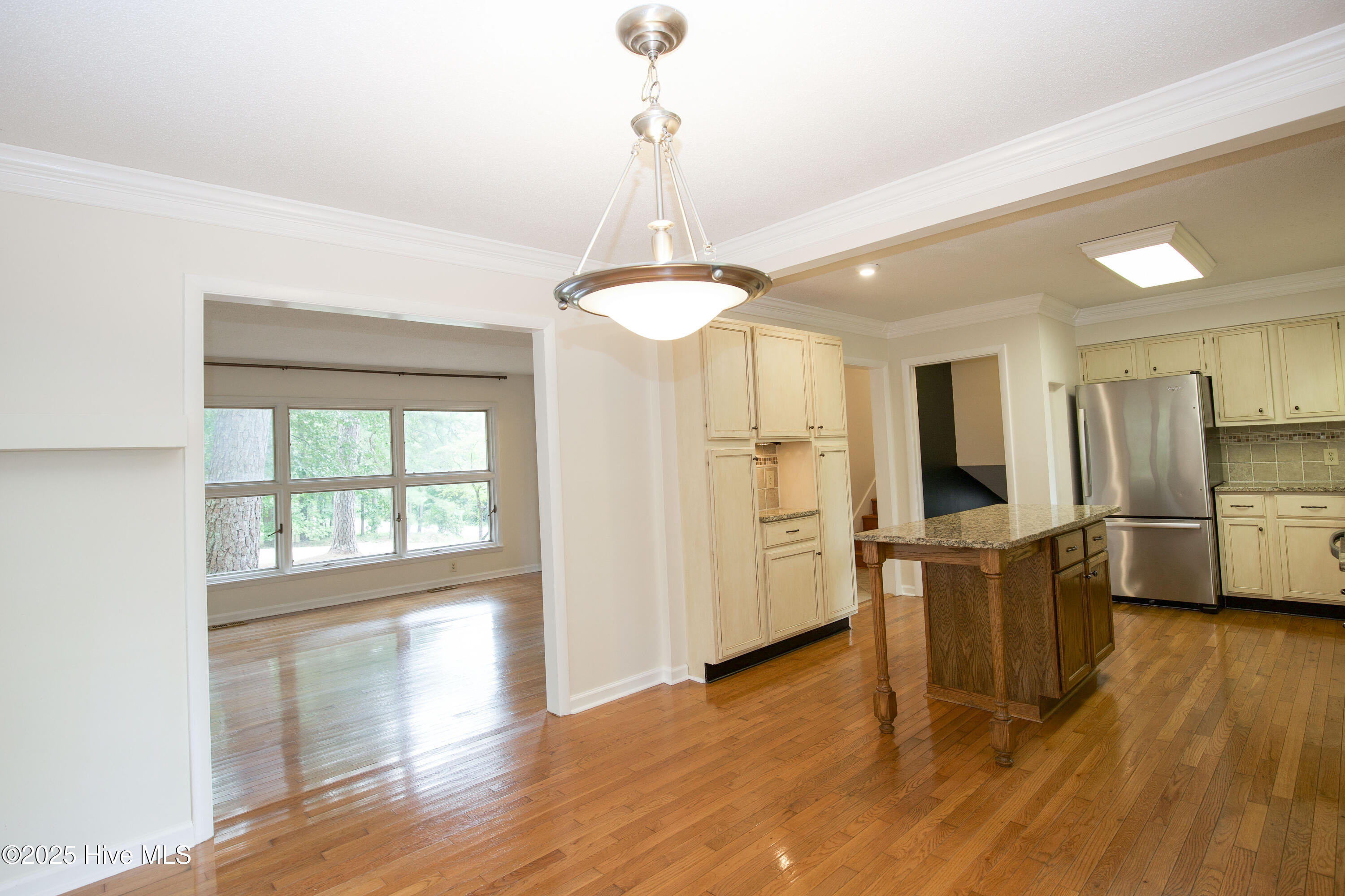 234 Lakeview Drive