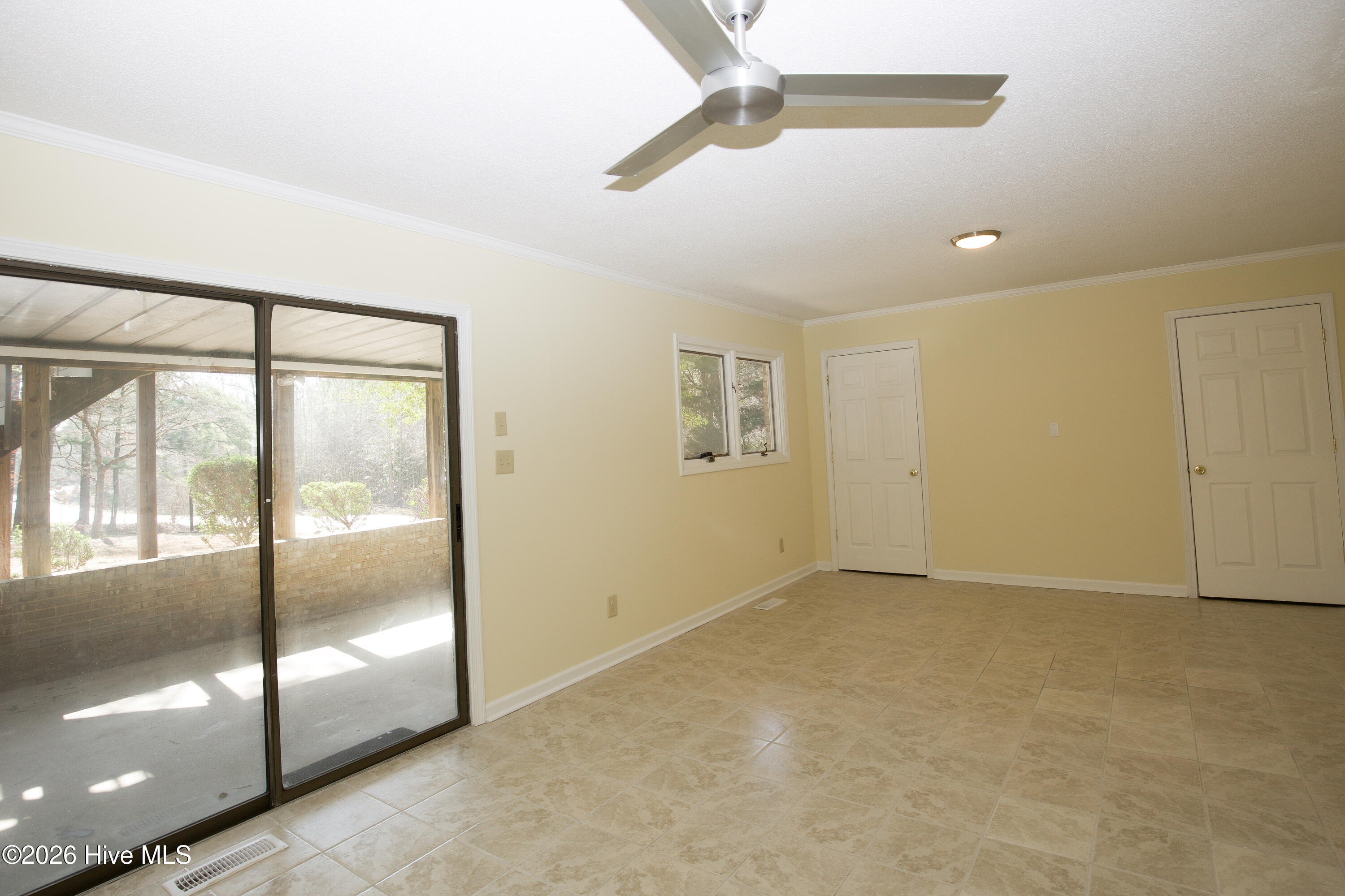 234 Lakeview Drive