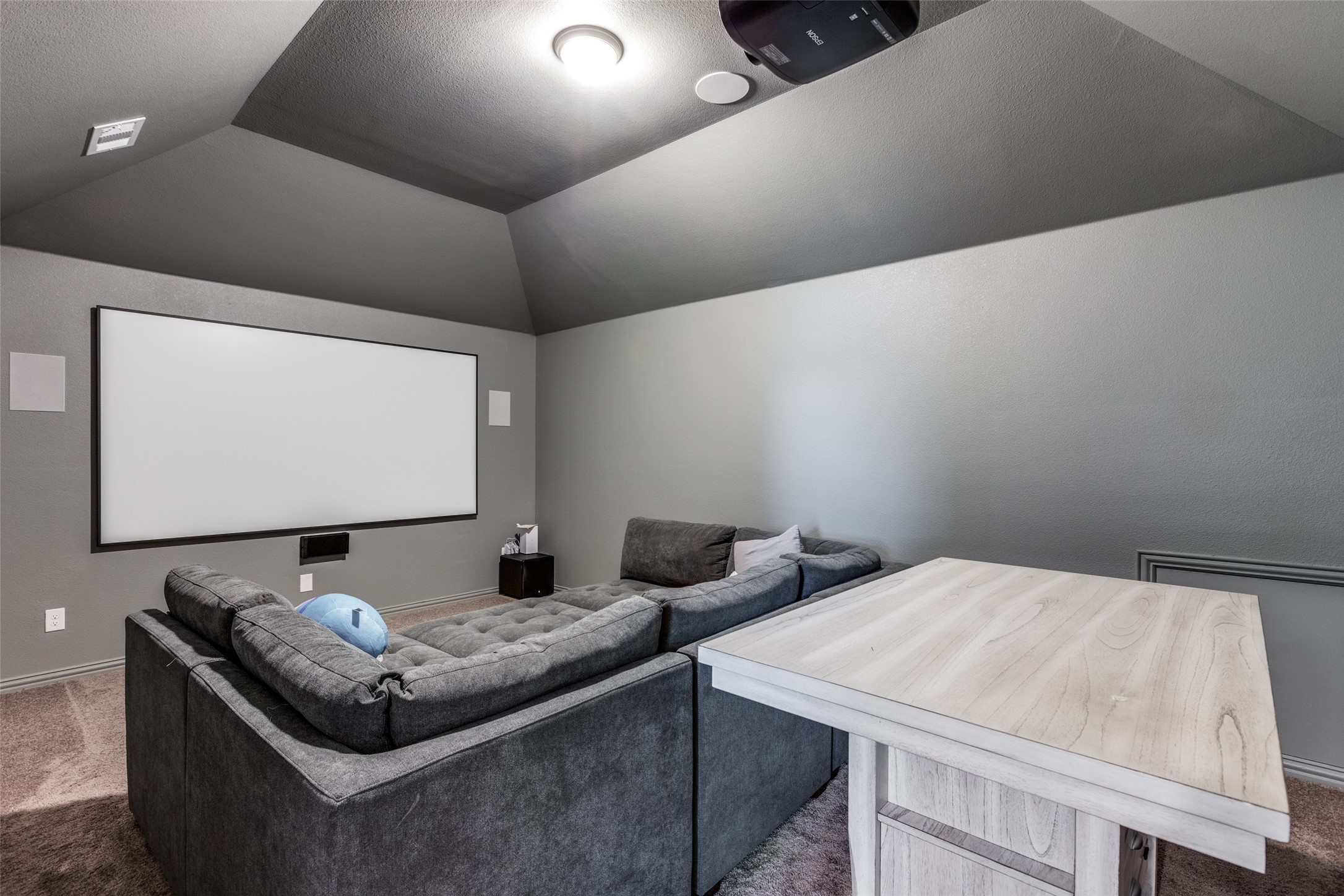 3332 Azure Lane