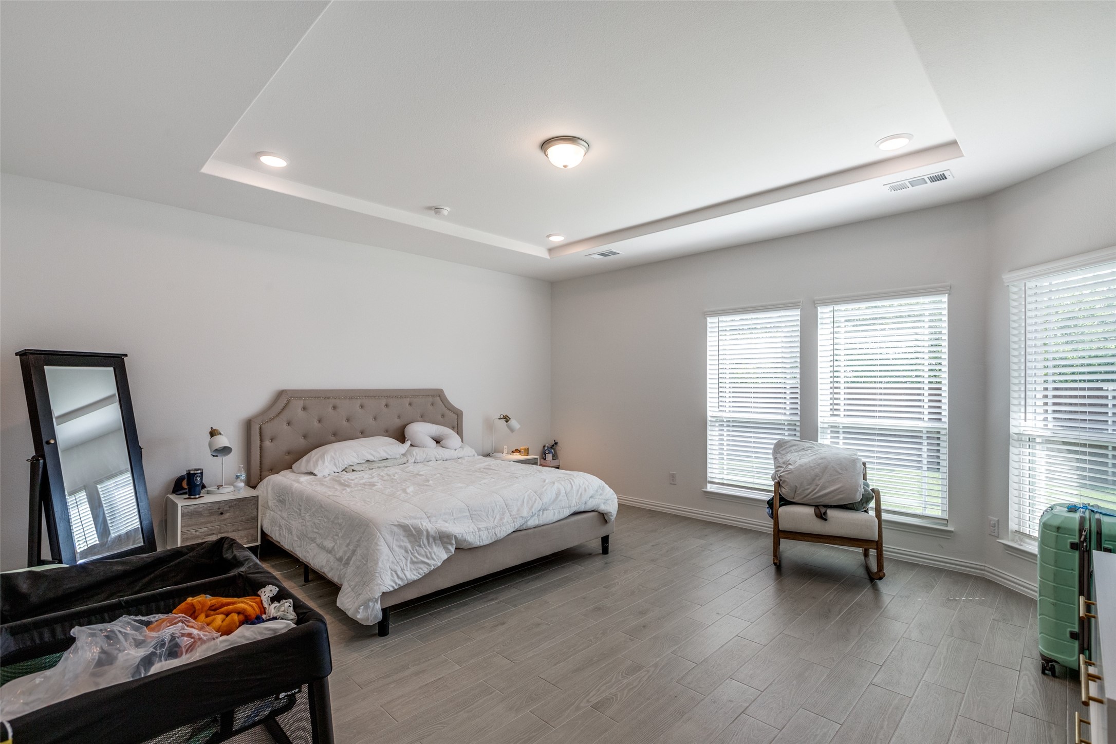 3332 Azure Lane