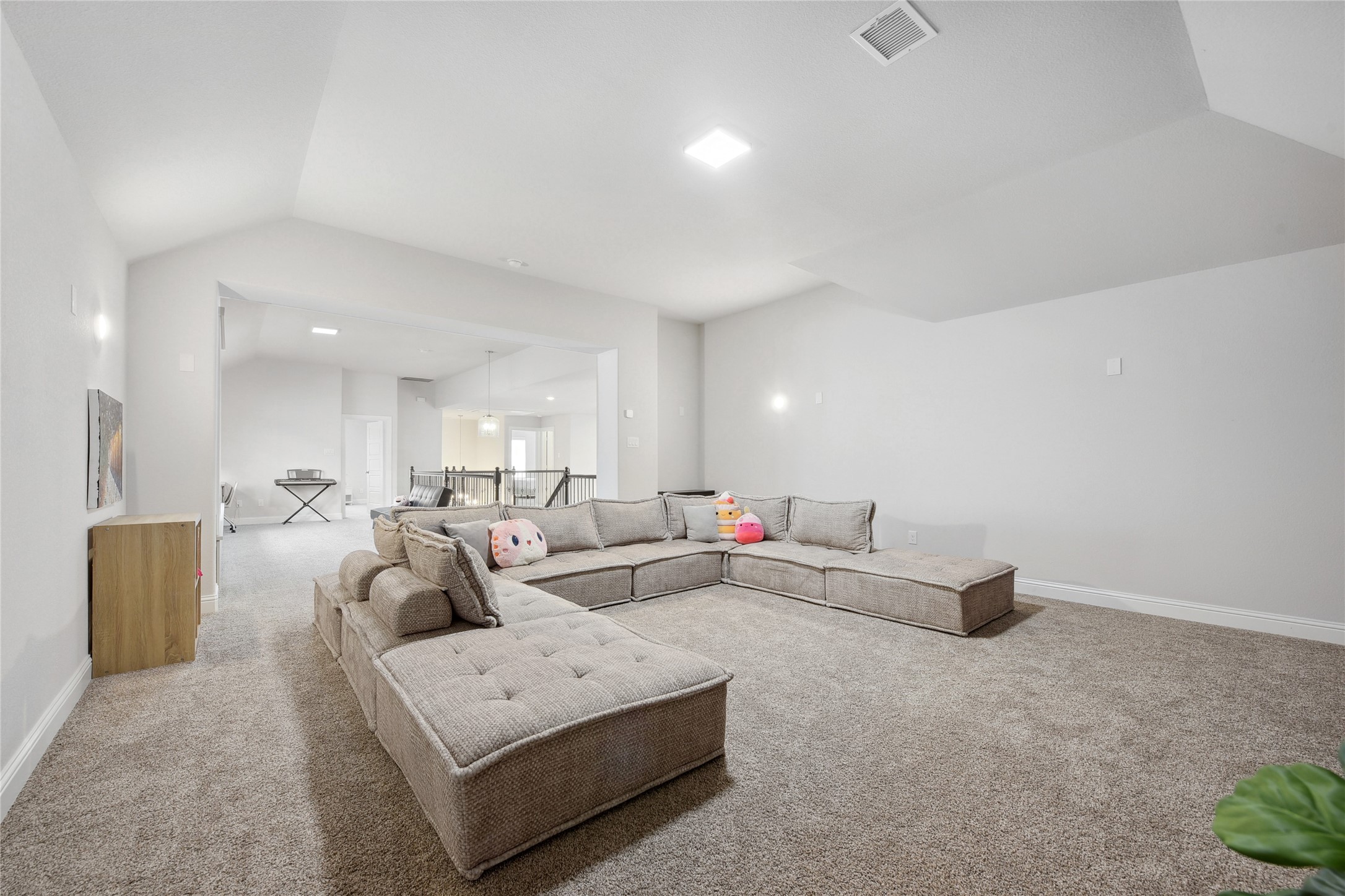 8724 Fairway Lane
