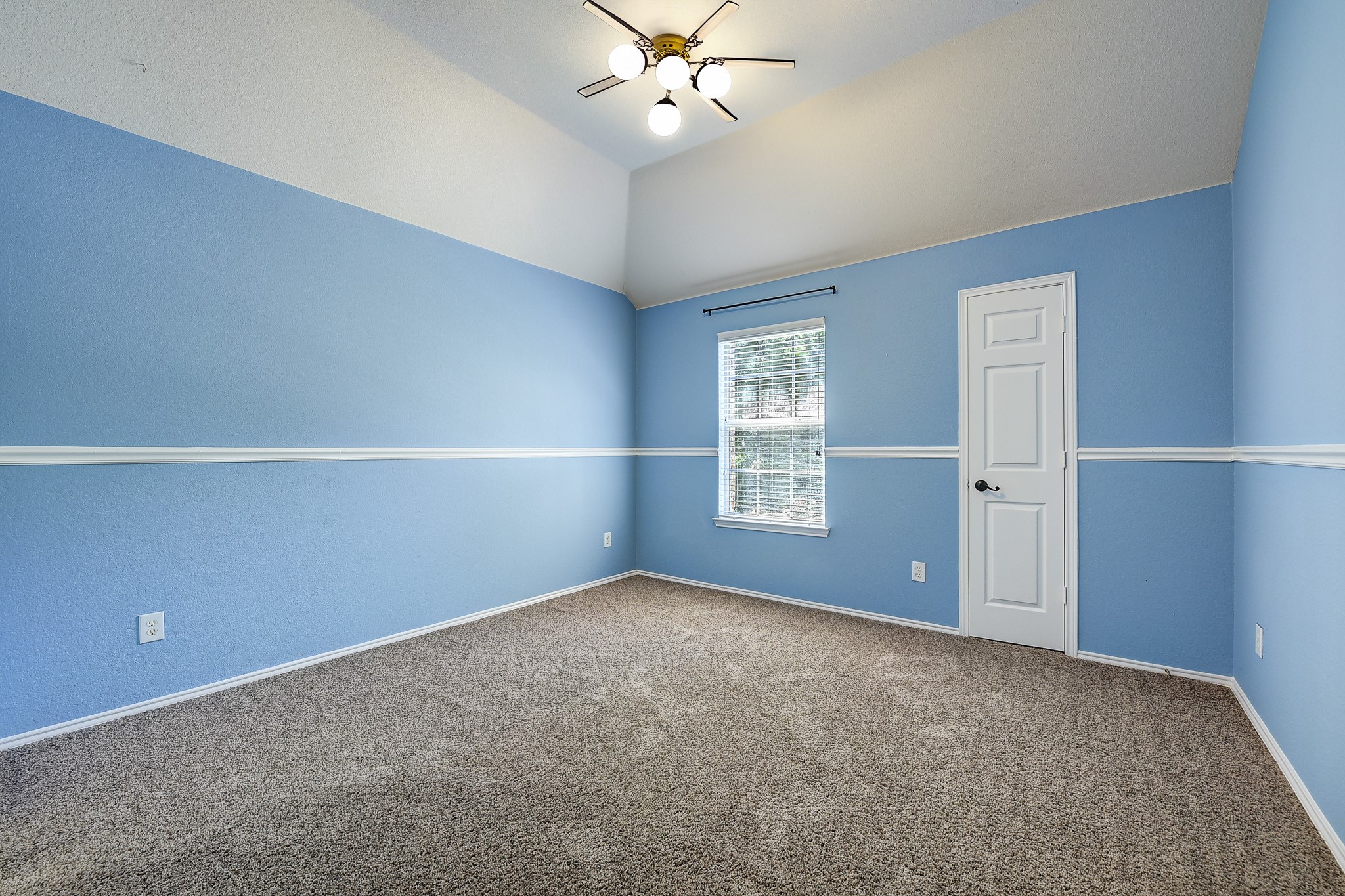 2617 Grand Canyon Court