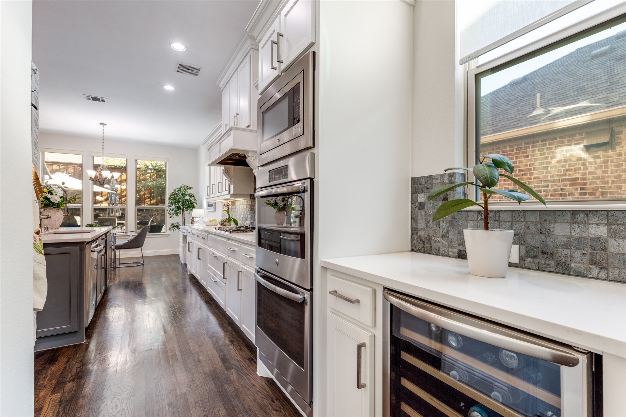 1688 Saddle Tree Road