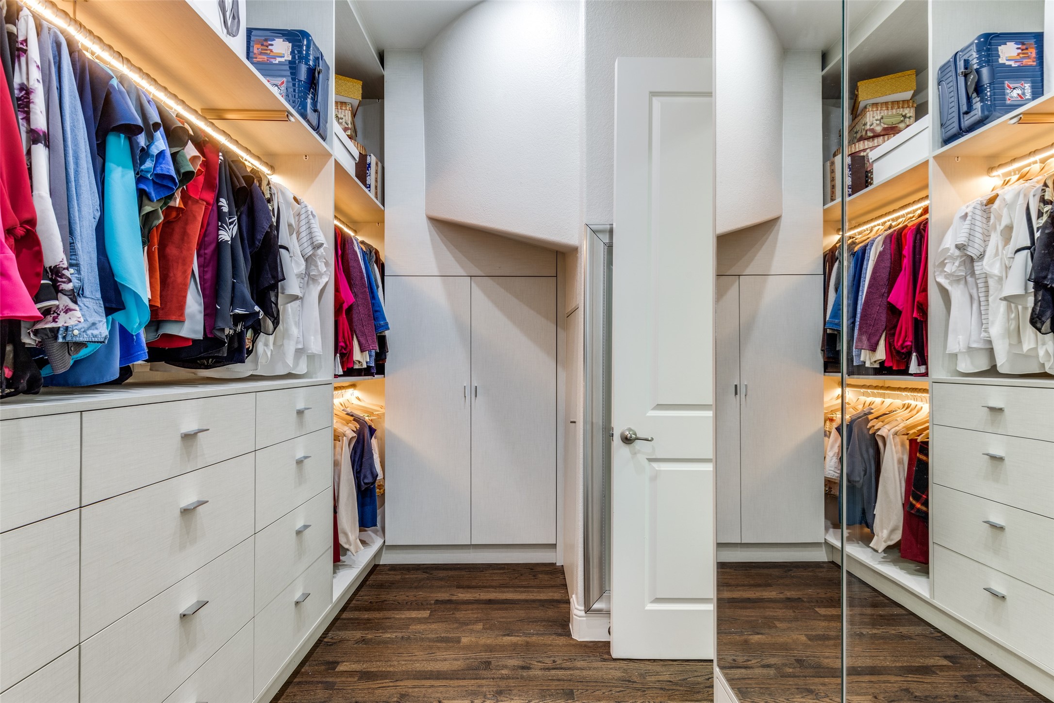 1688 Saddle Tree Road