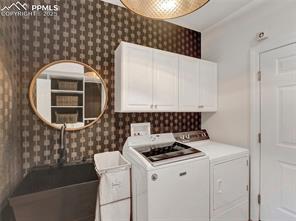 327 W Hahns Peak Avenue