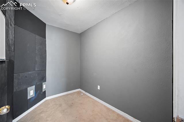 1209 Beaumont Avenue
