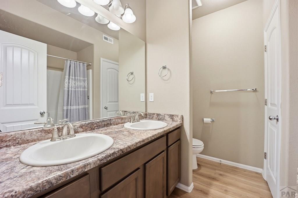 2324 Riverboat Ct