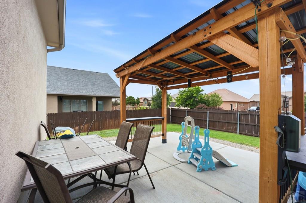 2324 Riverboat Ct