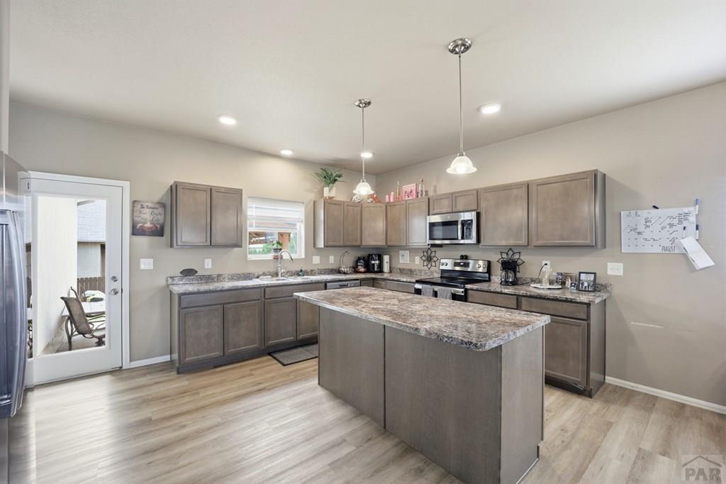 2324 Riverboat Ct