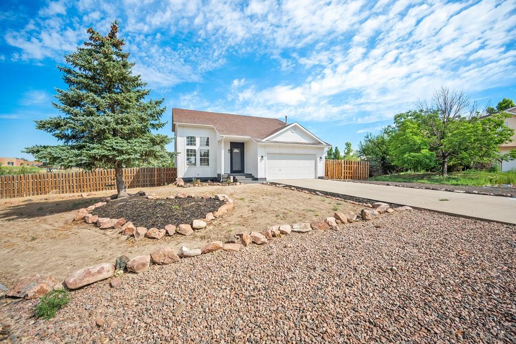 473 Hook Court