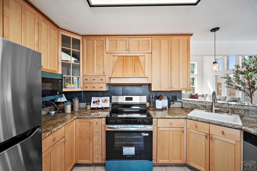473 Hook Court