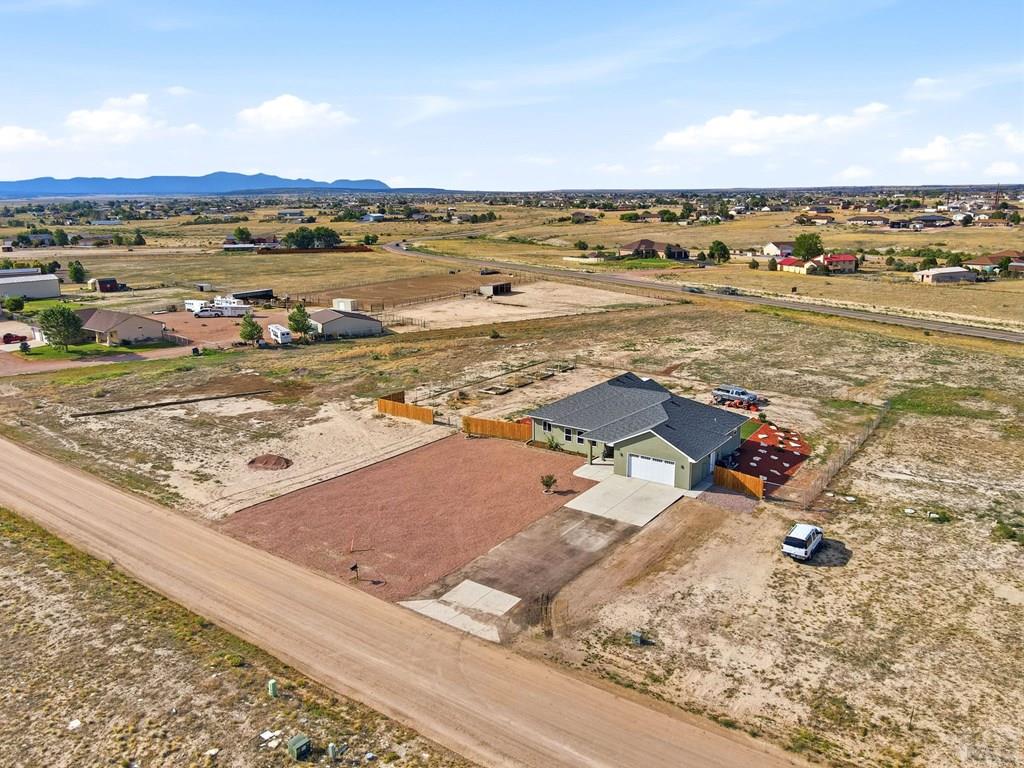 306 N Benito Dr