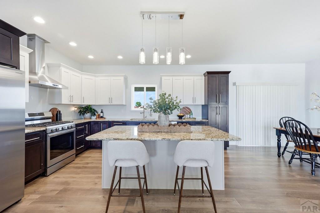 306 N Benito Dr