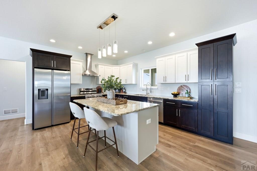 306 N Benito Dr