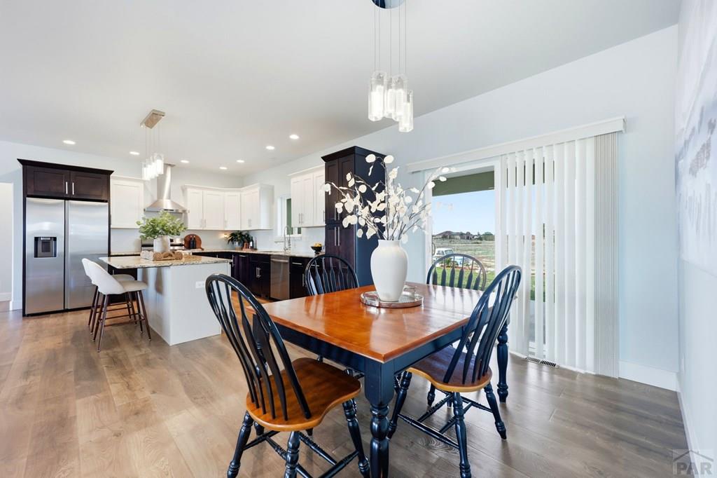 306 N Benito Dr