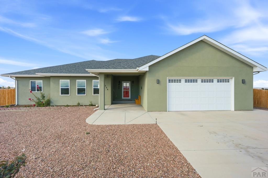 306 N Benito Dr