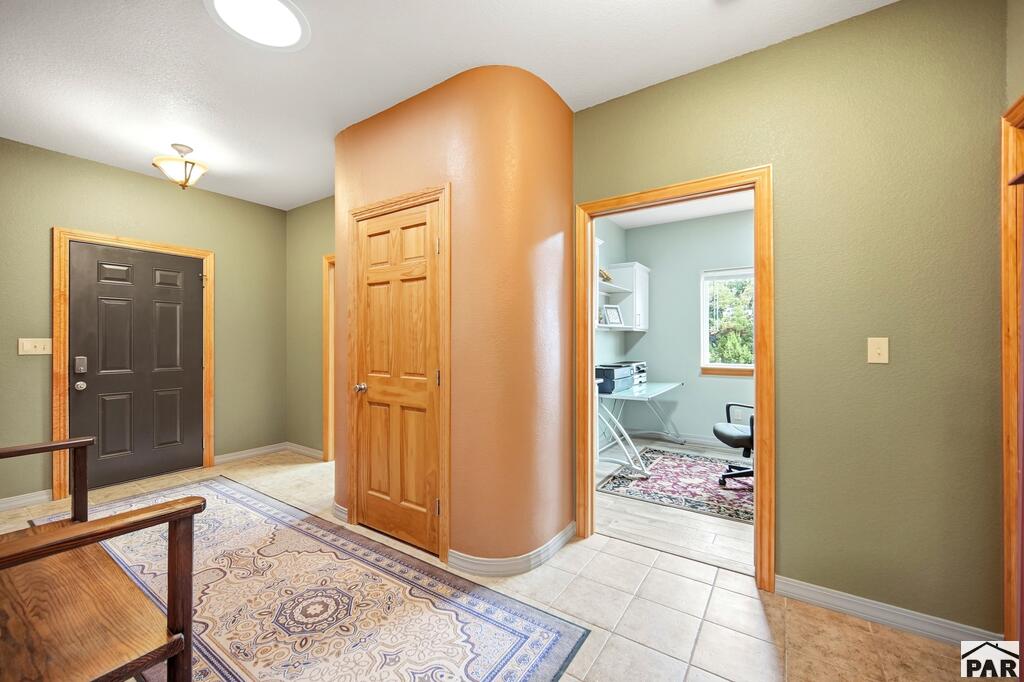 7017 Samuels Lane