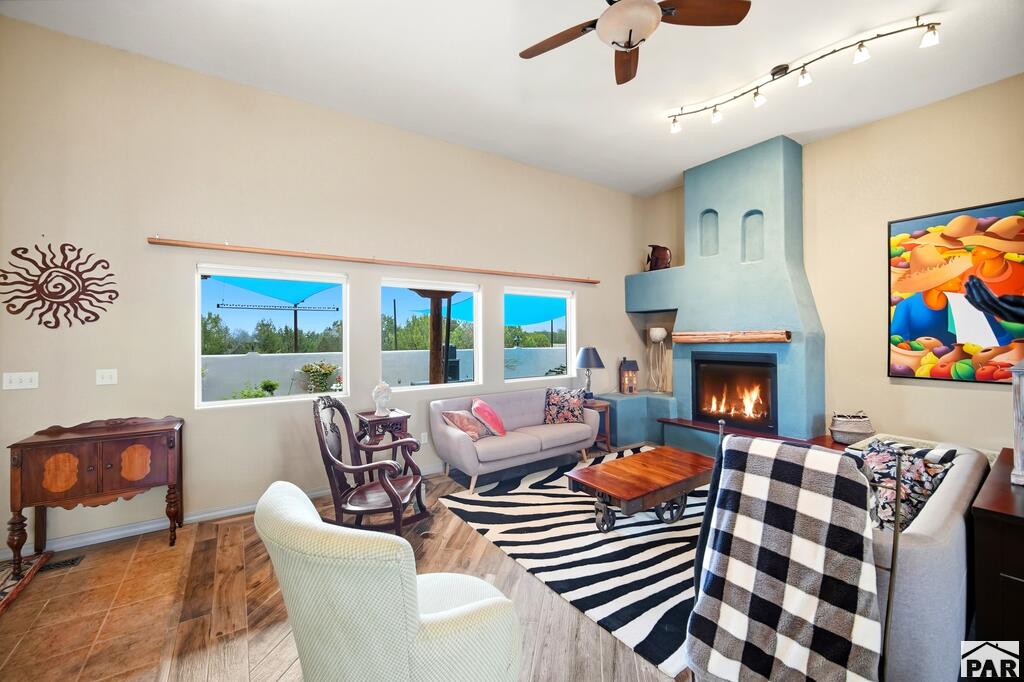 7017 Samuels Lane