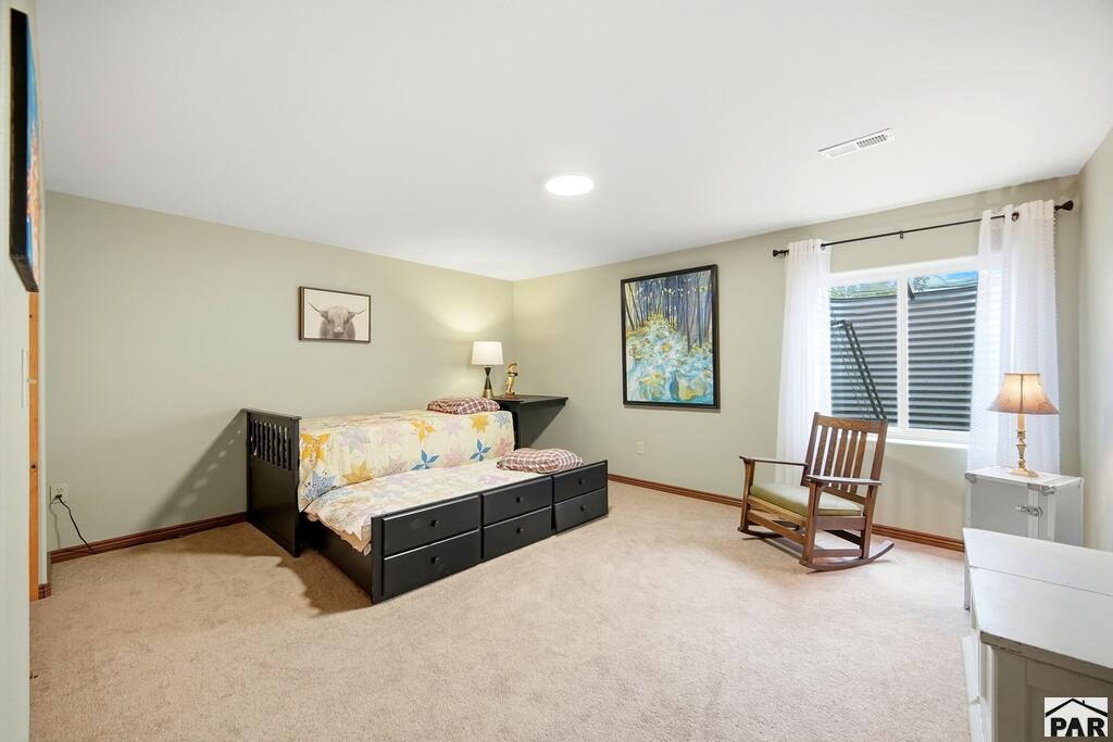 7017 Samuels Lane
