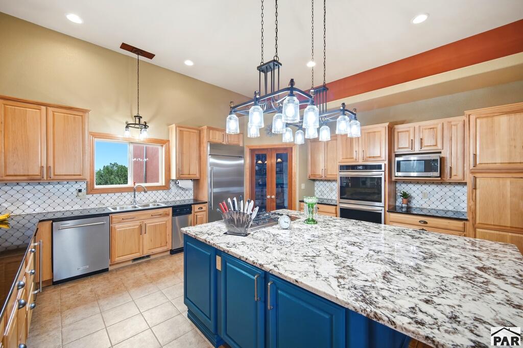 7017 Samuels Lane
