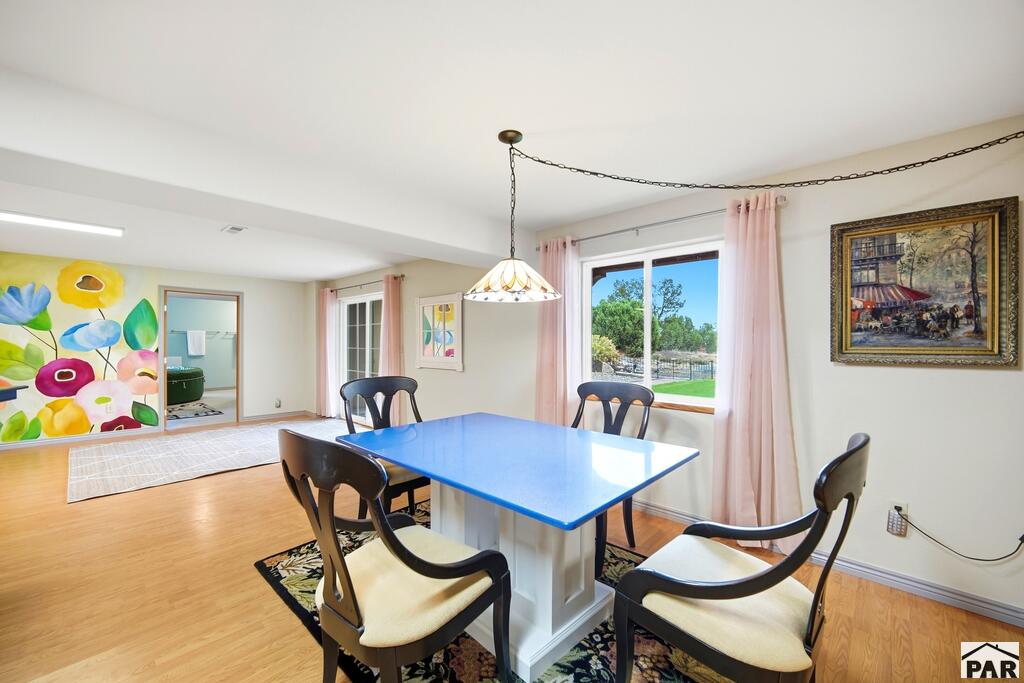 7017 Samuels Lane