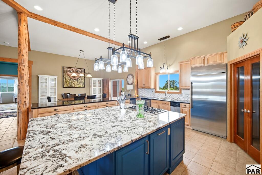 7017 Samuels Lane