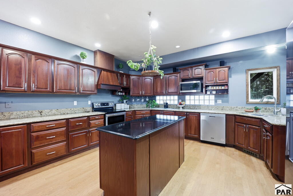 134 San Carlos Rd
