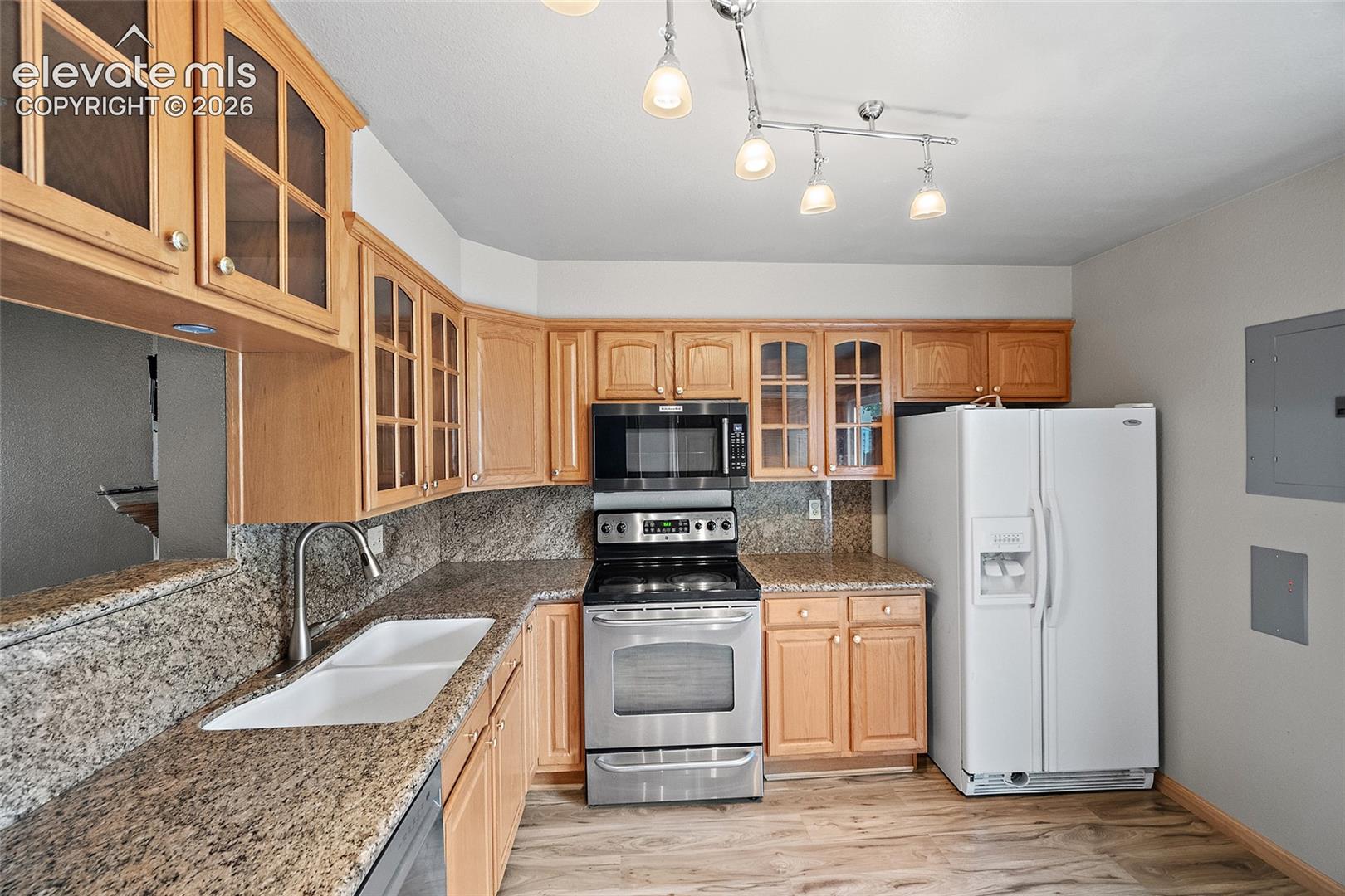 3216 Vail Pass Drive