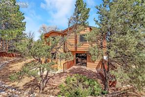 935 N War Eagle Drive