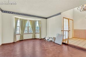 935 N War Eagle Drive