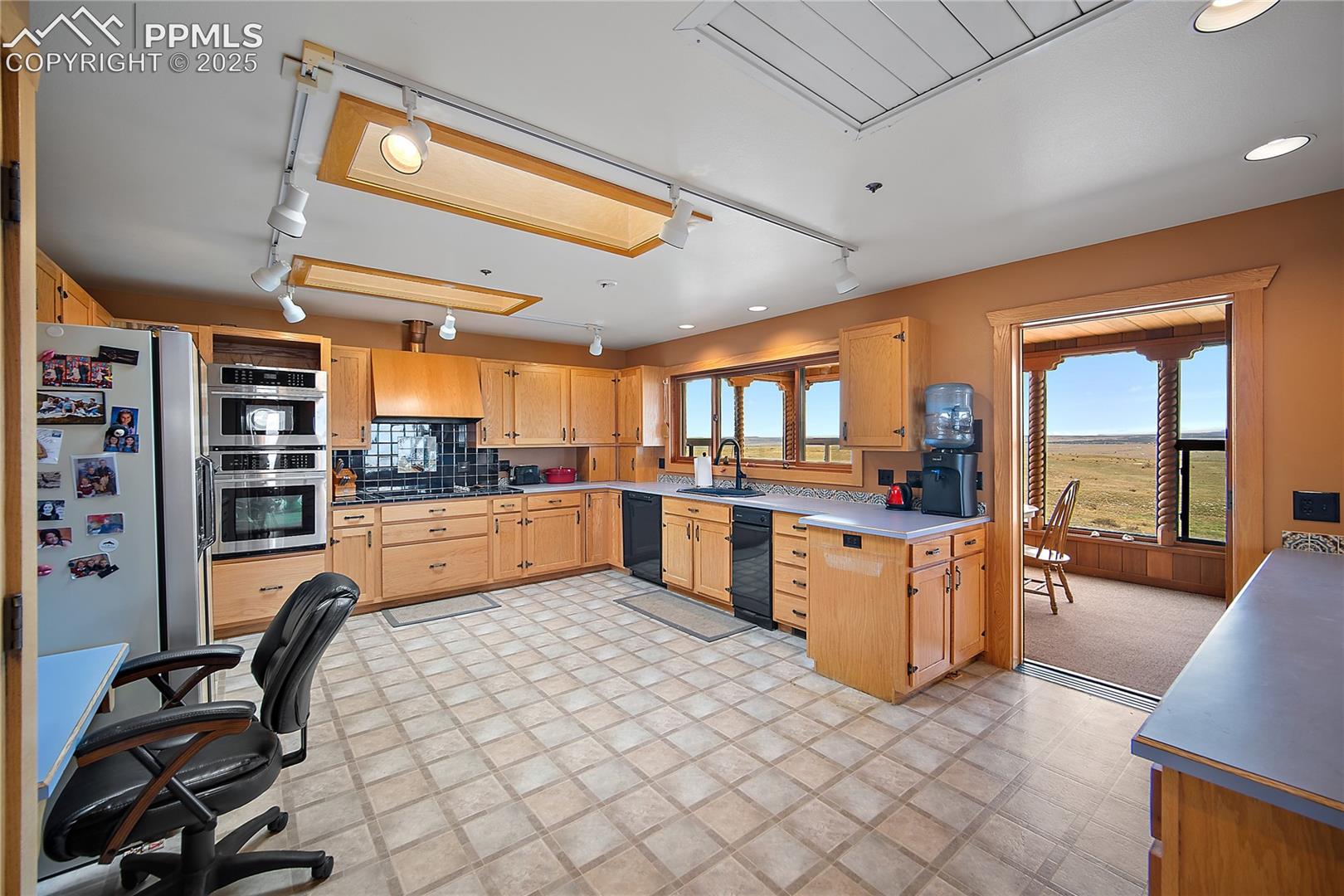 5900 Highway 78