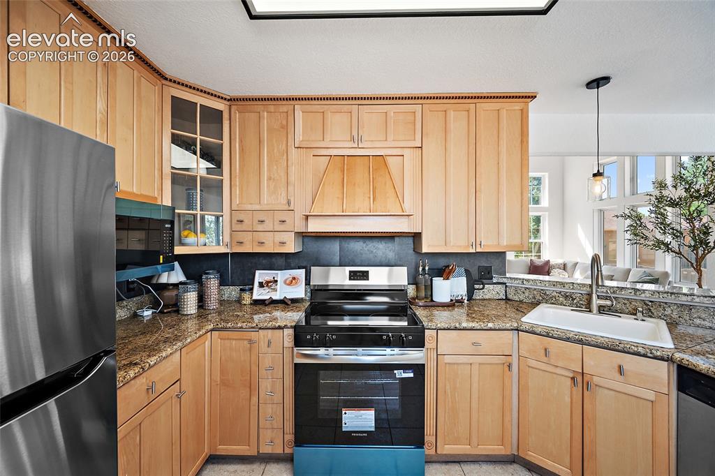 473 Hook Court