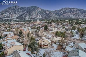 5039 Broadmoor Bluffs Drive